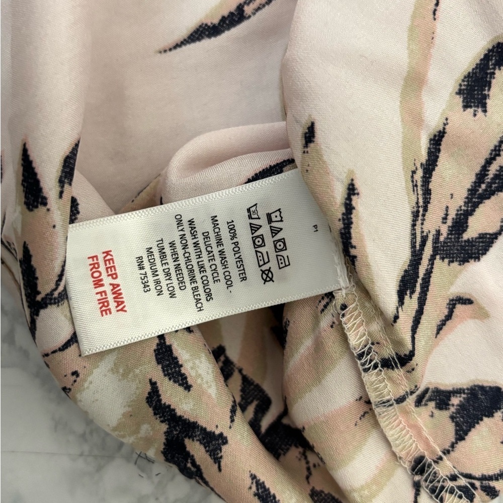 Rachel Ashwell Floral Strappy Top Women’s Small Peach Metallic Pullover - Picture 5 of 5